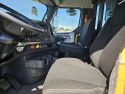 2025 Western Star 47X | Thumbnail Photo 10 of 18