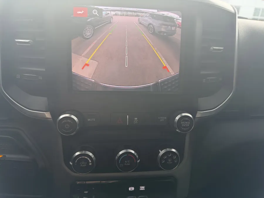 2024 RAM 2500 Big Horn | Photo 15 of 19