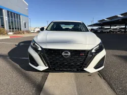 2024 Nissan Altima 2.5 SR | Thumbnail Photo 7 of 19