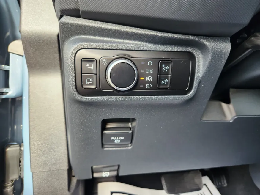 2024 Ford Bronco Badlands | Photo 6 of 31