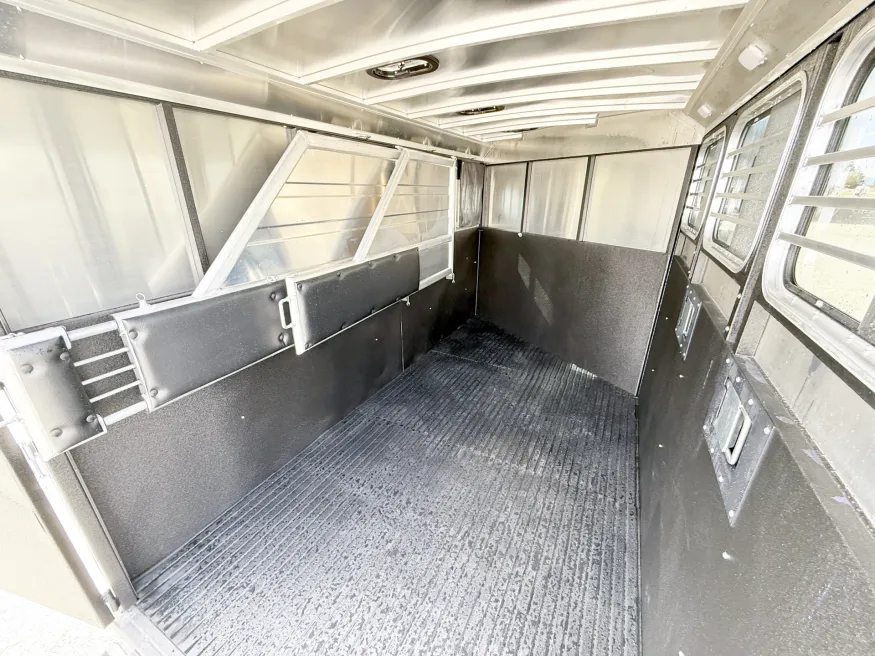 2026 Logan Coach Bullseye 3HBP | Photo 11 of 14