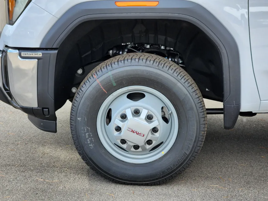 2026 GMC Sierra 3500HD CC Pro | Photo 20 of 28