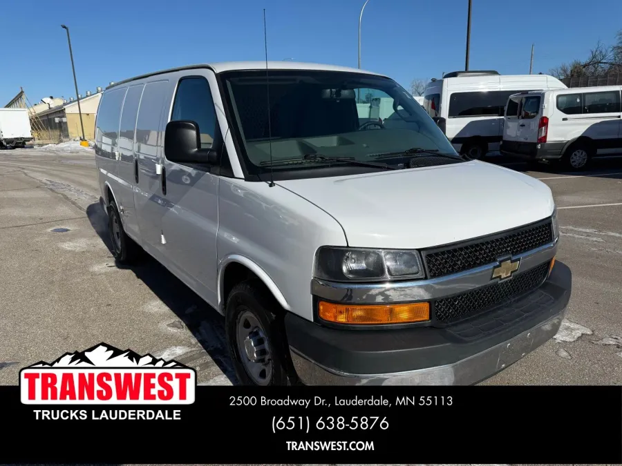 2017 Chevrolet Express 3500 Work Van | Photo 15 of 20