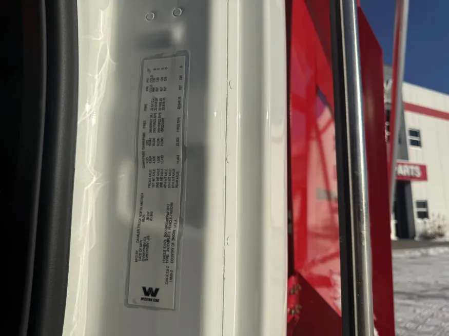 2026 Western Star 47X | Photo 15 of 15