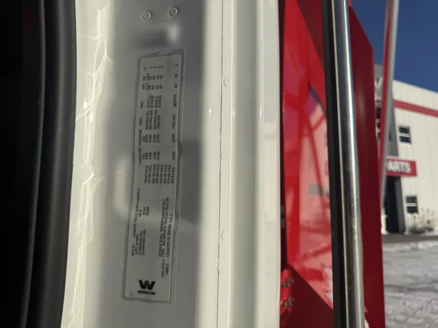 2026 Western Star 47X | Photo 15 of 15