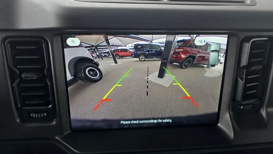 2025 Ford Bronco | Photo 19 of 29