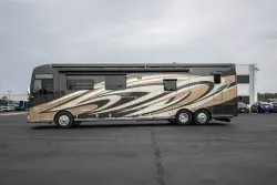 2019 Newmar Dutch Star 4369 | Thumbnail Photo 1 of 31