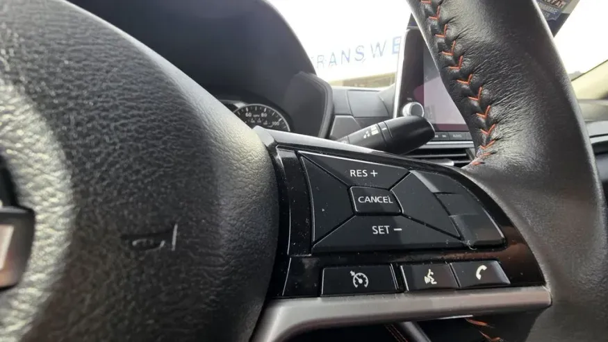 2024 Nissan Altima | Photo 15 of 27