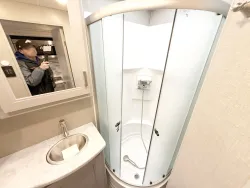 2023 Thor Magnitude SV34 | Thumbnail Photo 13 of 26