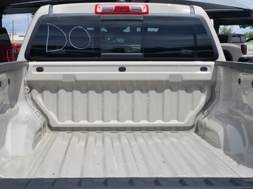 2026 GMC Canyon 4WD Elevation | Photo 25 of 26