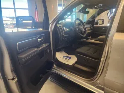 2026 RAM 1500 Big Horn | Thumbnail Photo 10 of 25