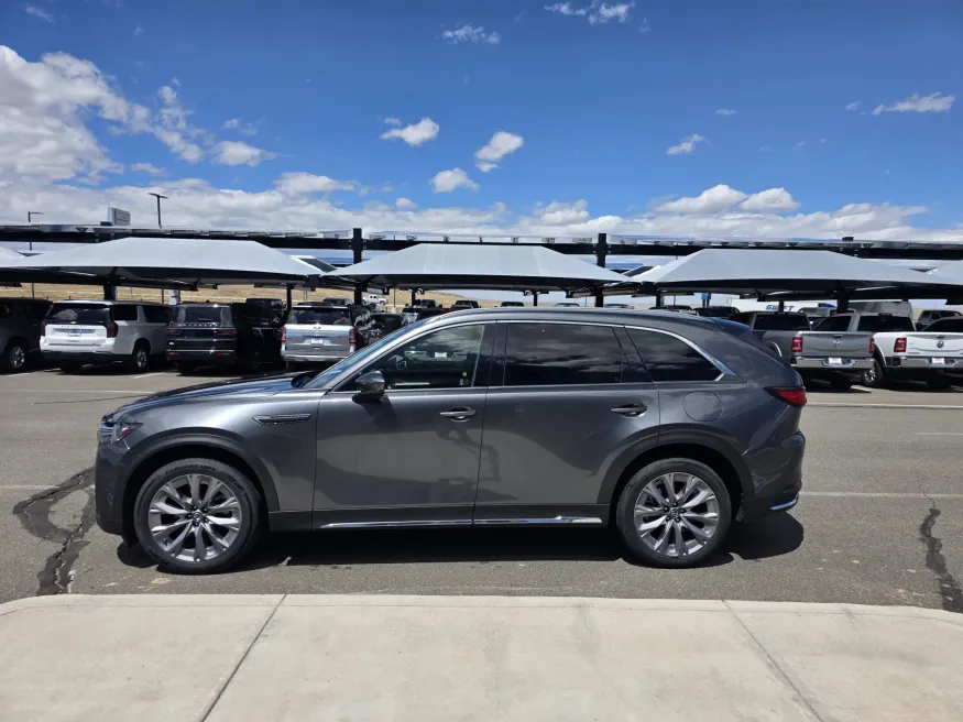 2024 Mazda CX-90 3.3 Turbo Premium | Photo 4 of 27