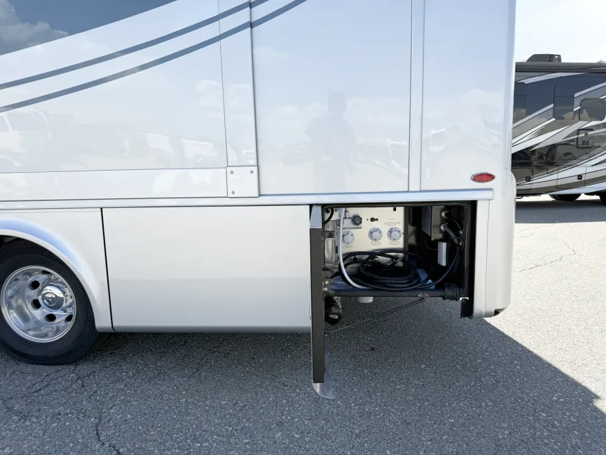 2026 Newmar Freedom Aire 2515 | Photo 22 of 23