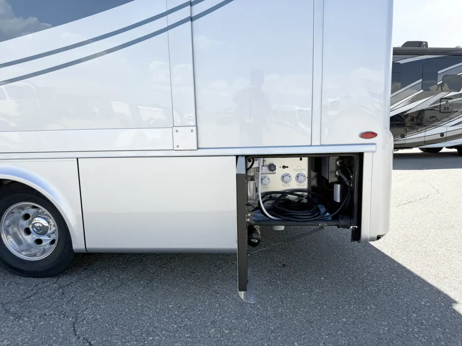 2026 Newmar Freedom Aire 2515 | Photo 22 of 23