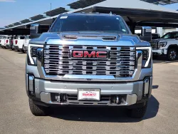 2026 GMC Sierra 2500HD Denali | Thumbnail Photo 4 of 31