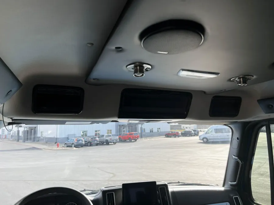 2024 Freightliner M2 106 Bolt | Photo 18 of 25