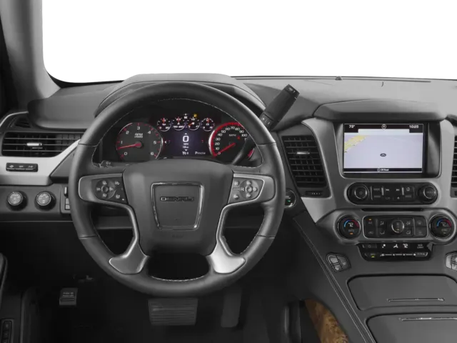 2017 GMC Yukon | Photo 3 of 13