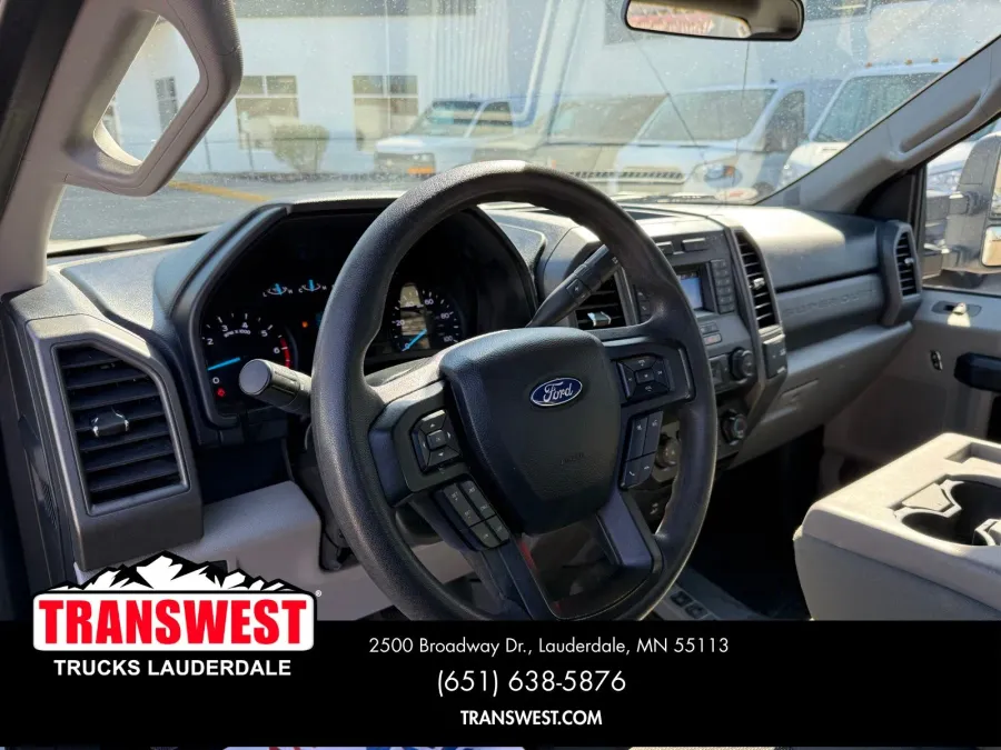 2020 Ford Super Duty F-350 XL | Photo 3 of 22