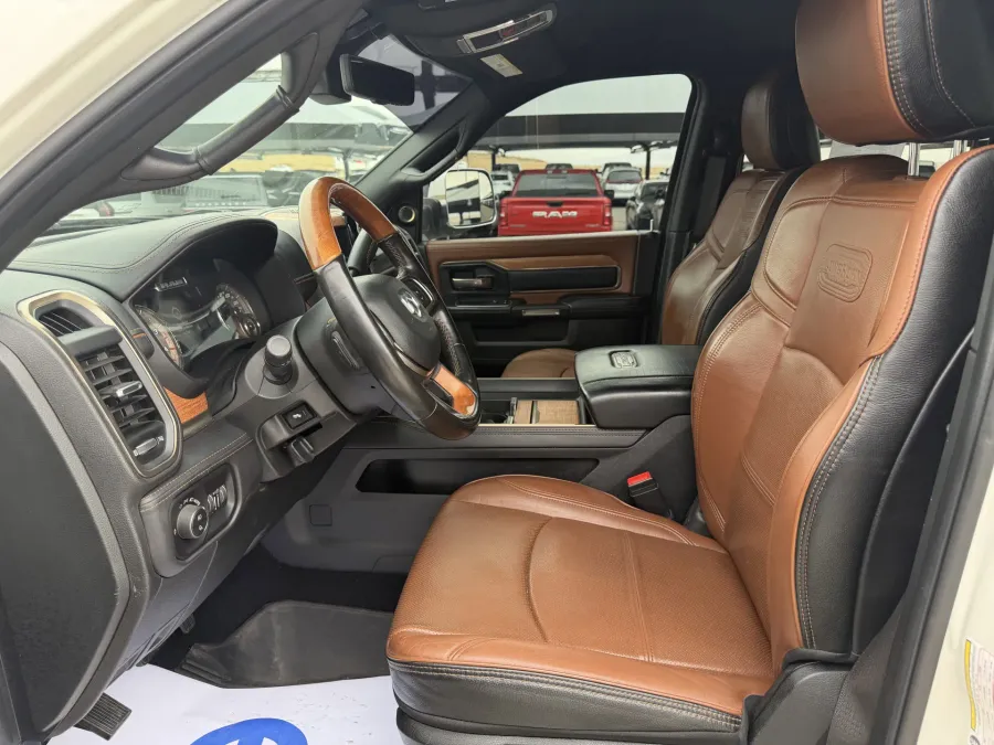 2022 RAM 3500 Longhorn | Photo 16 of 23