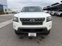 2022 Nissan Frontier SV | Thumbnail Photo 7 of 19