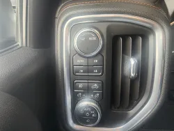 2020 GMC Sierra 1500 AT4 | Thumbnail Photo 21 of 28