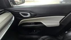 2024 Jeep Compass | Thumbnail Photo 26 of 29