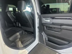 2025 Jeep Grand Cherokee Altitude | Thumbnail Photo 25 of 31