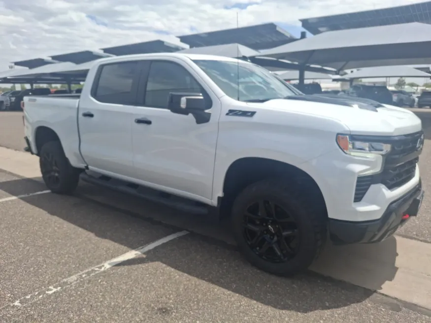 2026 Chevrolet Silverado 1500 LT Trail Boss | Photo 6 of 19