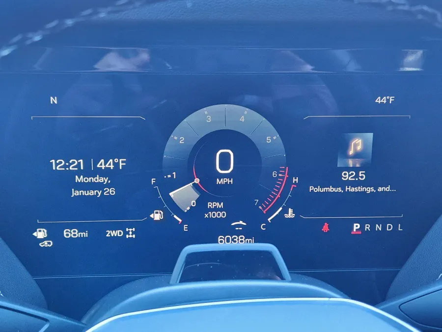 2025 GMC Yukon Denali Ultimate | Photo 8 of 24