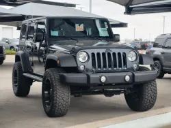 2016 Jeep Wrangler Unlimited | Thumbnail Photo 4 of 5