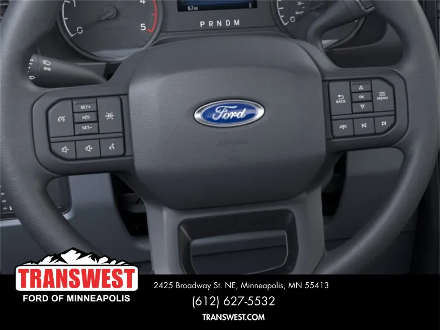 2025 Ford Super Duty F-550 | Photo 12 of 22