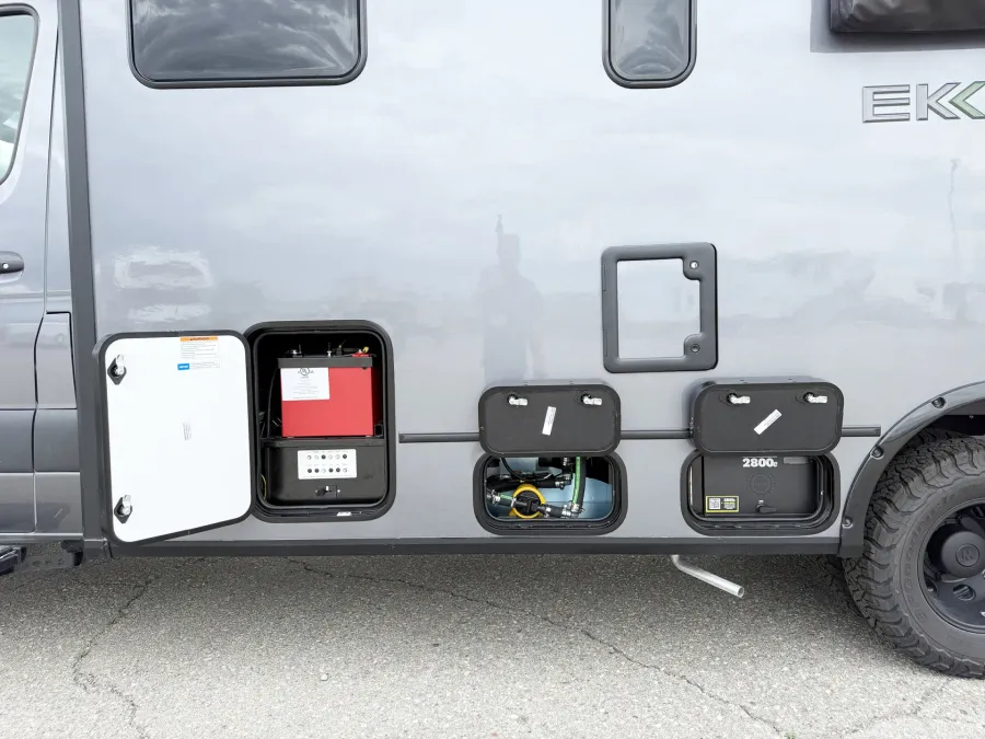 2027 Winnebago EKKO 23B | Photo 24 of 24