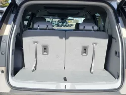 2023 GMC Acadia SLT | Thumbnail Photo 23 of 25