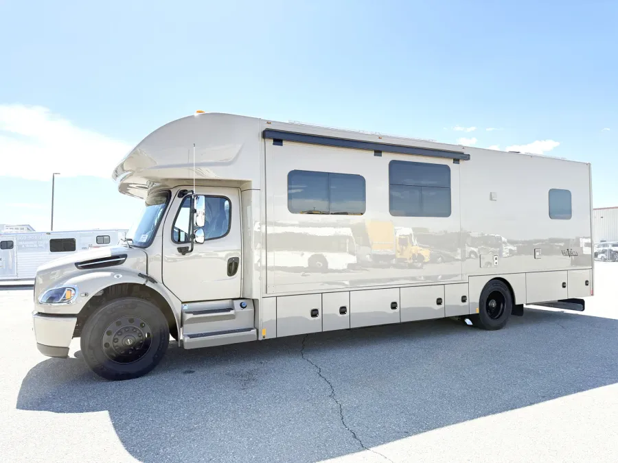 2026 Renegade Valencia 36SB | Photo 21 of 21
