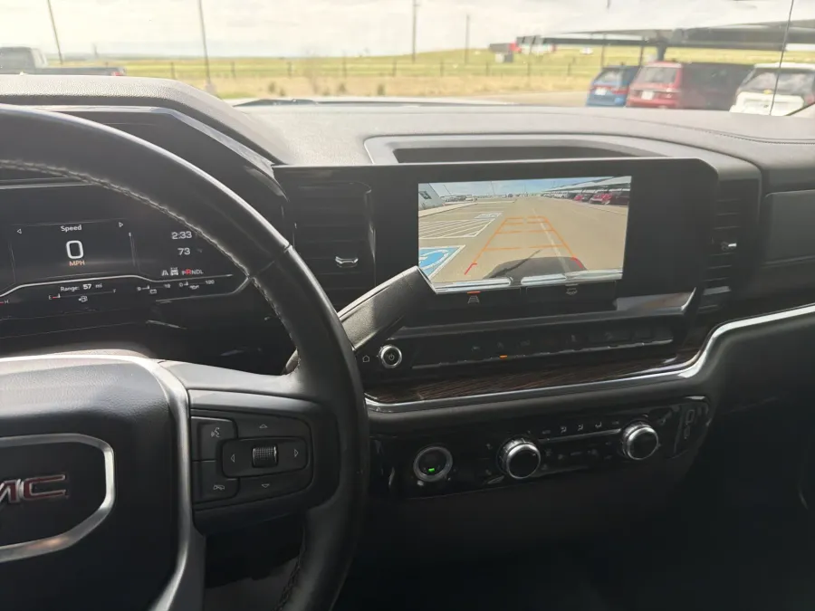2024 GMC Sierra 1500 Elevation | Photo 18 of 22