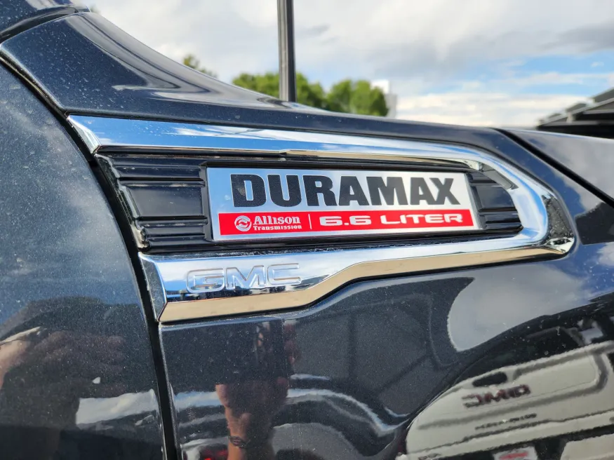 2023 GMC Sierra 2500HD Denali | Photo 20 of 30