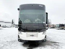 2026 Newmar Mountain Aire 3825 | Thumbnail Photo 23 of 28