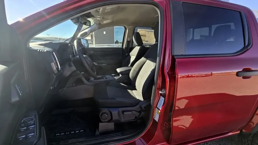 2025 Ford Ranger | Photo 13 of 29