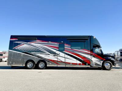 2022 Newmar Supreme Aire 4061 | Thumbnail Photo 3 of 34