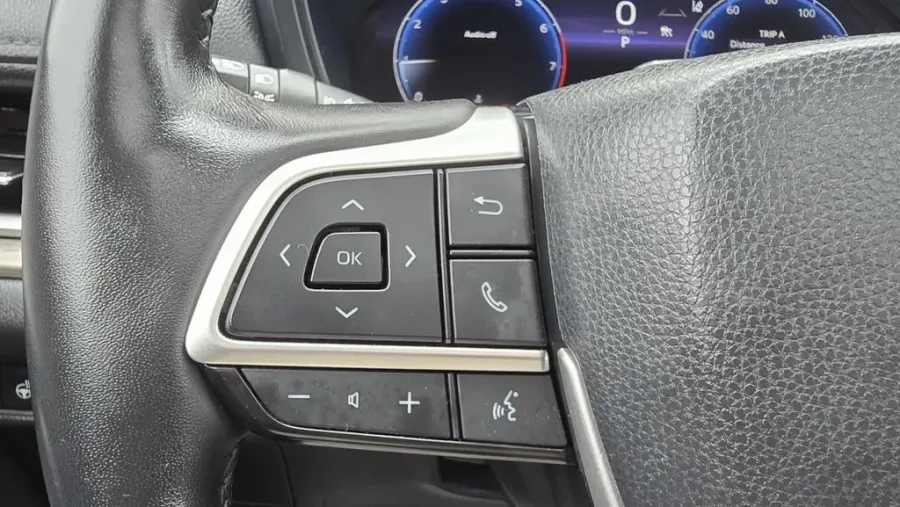 2024 Toyota Grand Highlander | Photo 16 of 33