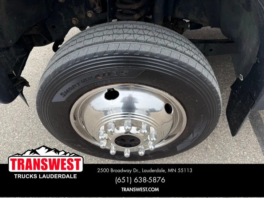 2016 Ford Super Duty F-550 XL | Photo 14 of 20