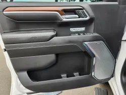 2024 GMC Sierra 1500 Denali | Thumbnail Photo 5 of 28