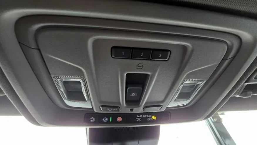 2023 GMC Sierra 1500 | Photo 26 of 31