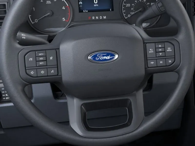 2026 Ford Super Duty F-350 | Photo 12 of 22