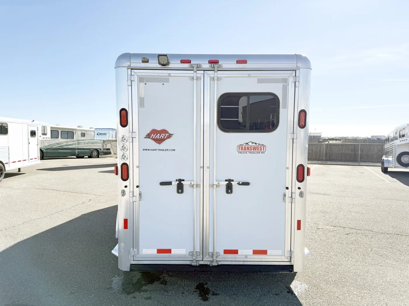 2012 Hart 3HGN | Photo 5 of 16