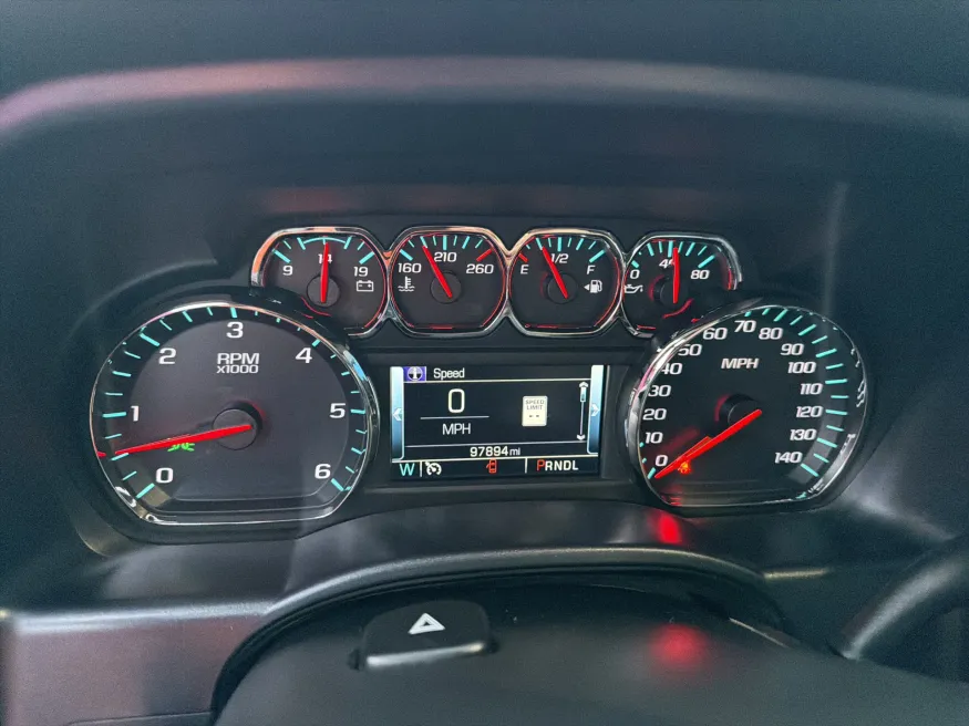 2018 Chevrolet Silverado 1500 High Country | Photo 18 of 20