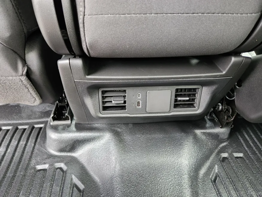 2026 GMC Sierra 2500HD Pro | Photo 18 of 23