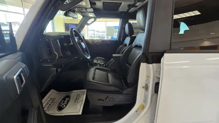 2026 Ford Bronco | Photo 10 of 28