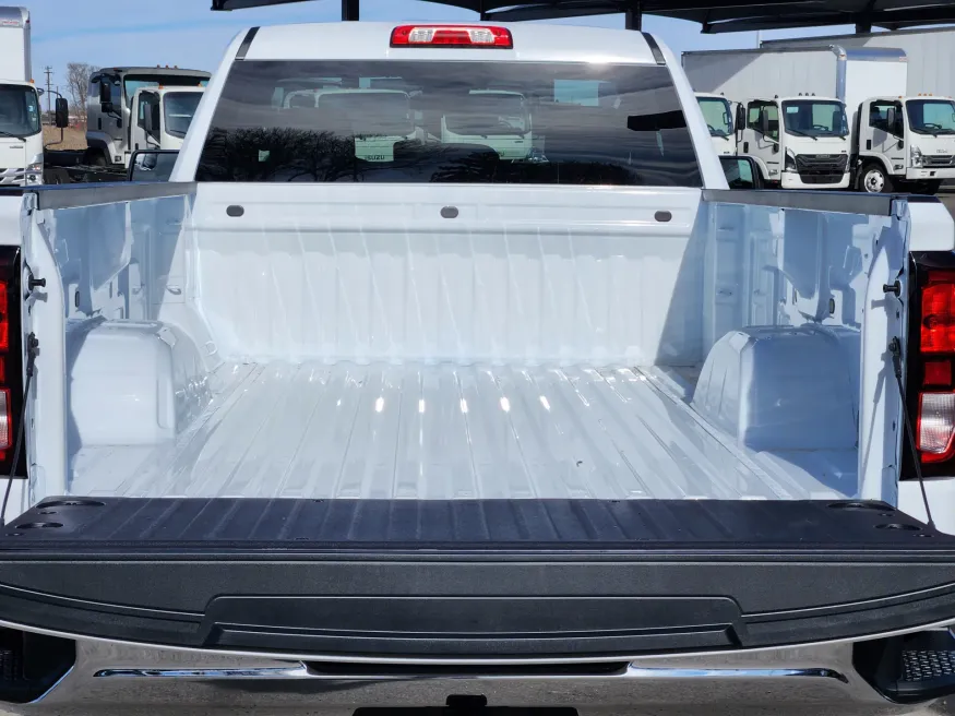 2026 GMC Sierra 1500 Pro | Photo 16 of 20