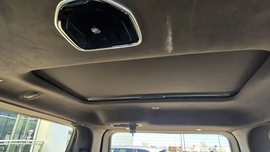 2022 Jeep Grand Wagoneer | Photo 39 of 45